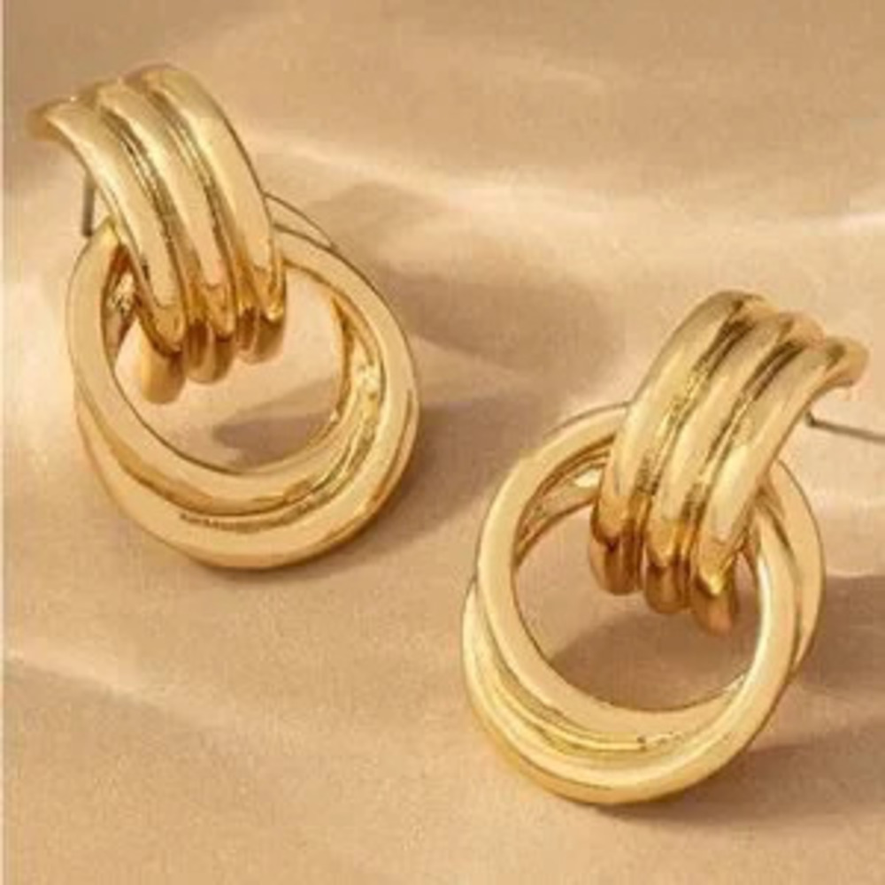 Gold Knot Earrings (7122)